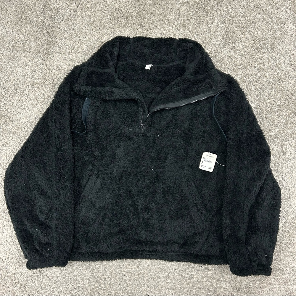 Free People Movement Big Sky Pullover Women’s Small Black Sherpa New with Tags